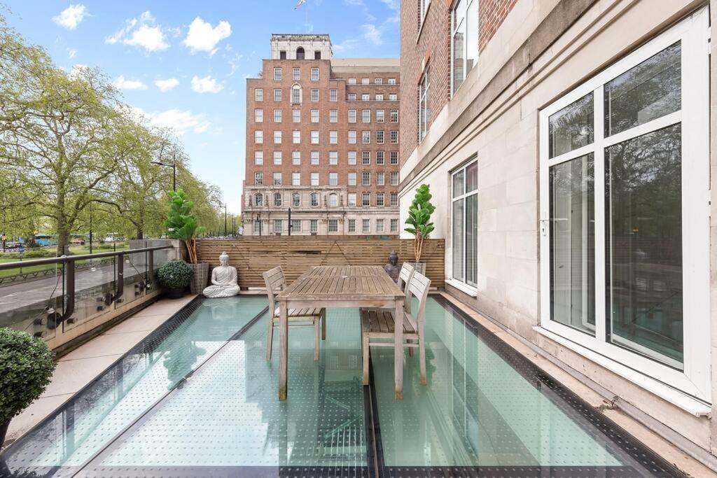 Park Lane Palace- Luxury Sleeps 10 Appartement *