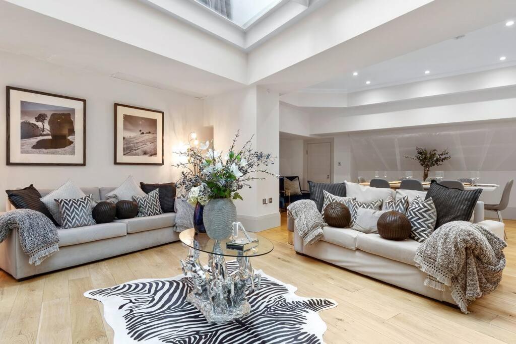 Park Lane Palace- Luxury Sleeps 10 Appartement *
