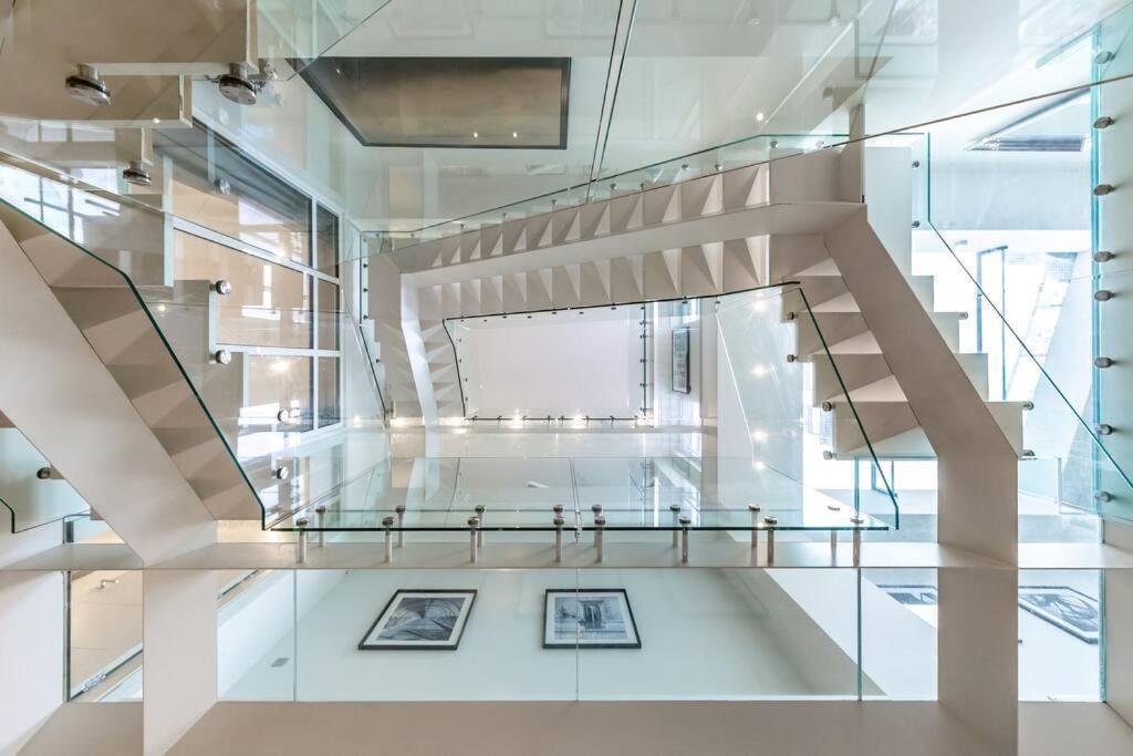 Apartamento Park Lane Palace- Luxury Sleeps 10 Londres